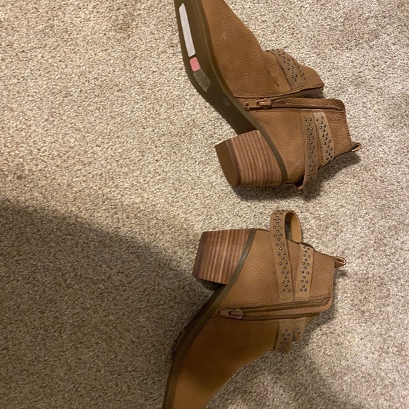 Lucky Brand Shoes - Lucky brand boots
